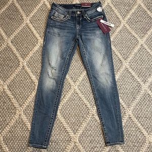 NWT! Vigoss Heritage Fit Skinny Jeans
